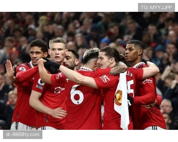 曼联近期表现波动加剧，体系性问题逐步反映于比赛走势