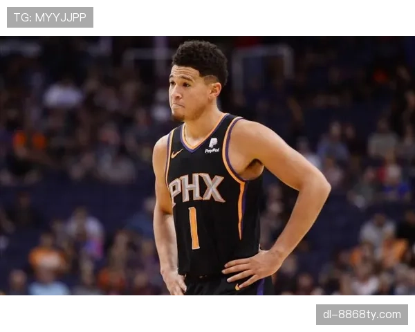 德文·布克突破引领得分爆发 拉开与同位置射手差距