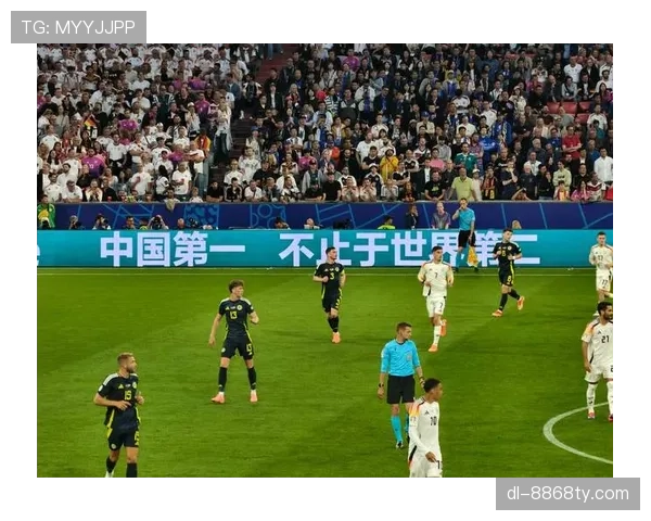 维尔茨与穆西亚拉:谁更胜任德国队中场核心?关键能力差异解析 维尔茨与穆西亚拉:谁更胜任德国队中场核心?关键能力差异解析